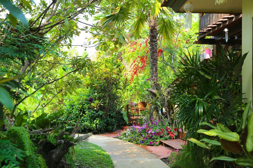 Oriental Siam Resort - Sha Extra Plus Certified Chiang Mai Exterior foto