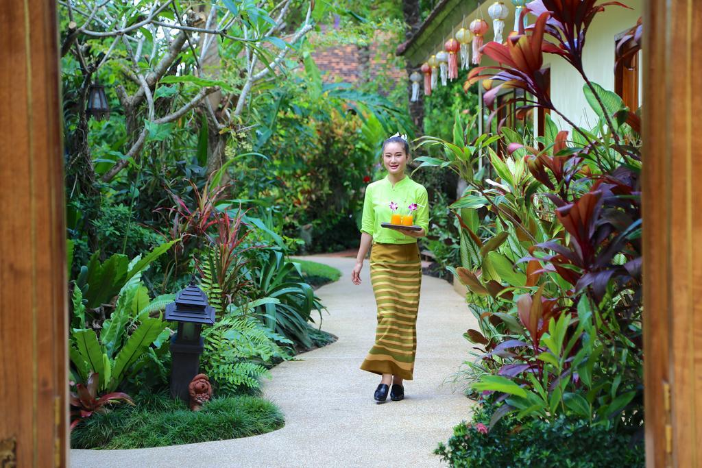 Oriental Siam Resort - Sha Extra Plus Certified Chiang Mai Exterior foto